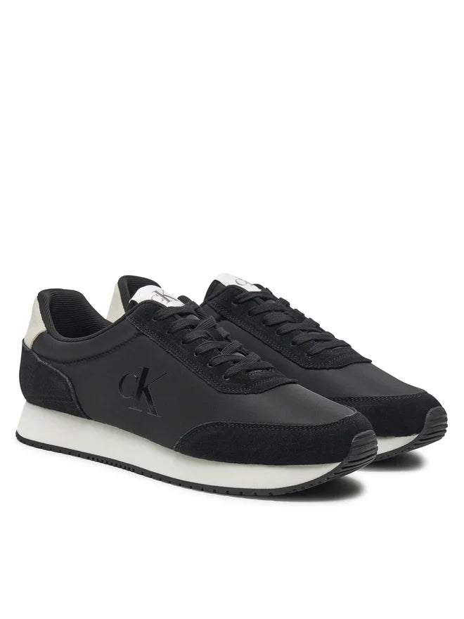 Sneakers Calvin Klein Jeans Retro Runner Iconic nere – vista 3/4 anteriore