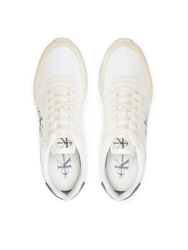 Sneakers Calvin Klein Jeans Retro Runner Su-Ny Mono bianco – vista dall’alto, paio